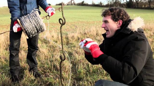 Why barbed wire? - ww1 uncut: dan snow - bbc Why barbed wire? - ww1 uncut: dan snow - bbc