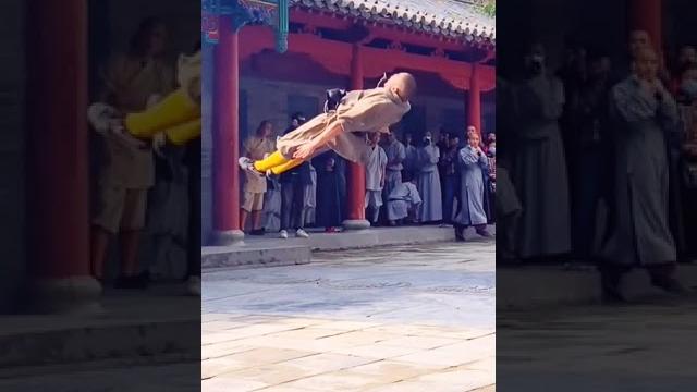 Shaolin monk kungfu show. chinese kung fu Shaolin monk kungfu show. chinese kung fu