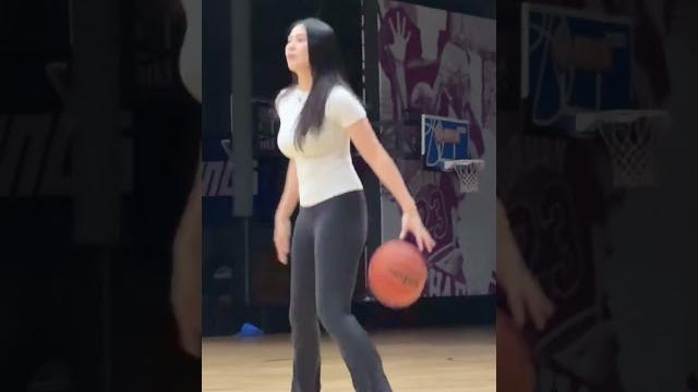 兄弟们我的节奏怎么样? #性感#美女#篮球 兄弟们我的节奏怎么样? #性感#美女#篮球