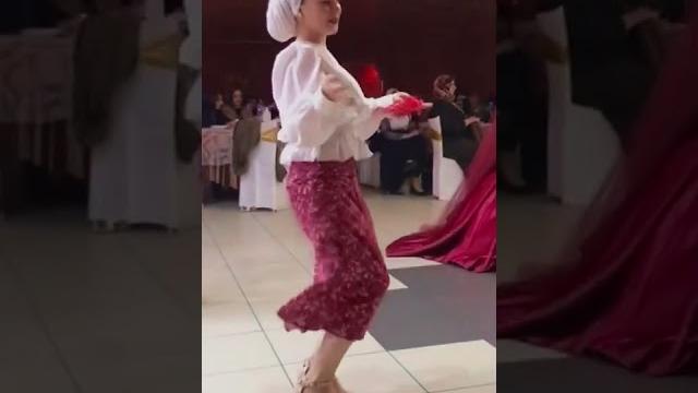 Esra rabi̇a ünal in en yeni tiktok videoları #shorts Esra rabi̇a ünal in en yeni tiktok videoları #shorts