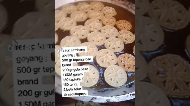Resep kue kembang goyang Resep kue kembang goyang