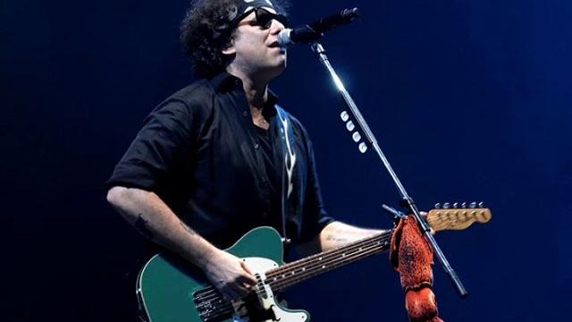 Andrés calamaro - paloma (audio dvd "pura sangre") Andrés calamaro - paloma (audio dvd "pura sangre")