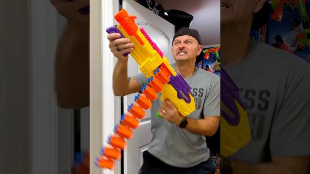Nerf heavy weapon guys: sneak attack! Nerf heavy weapon guys: sneak attack!