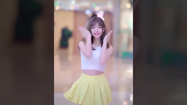 可以小美女跳舞给你看! 可以小美女跳舞给你看!