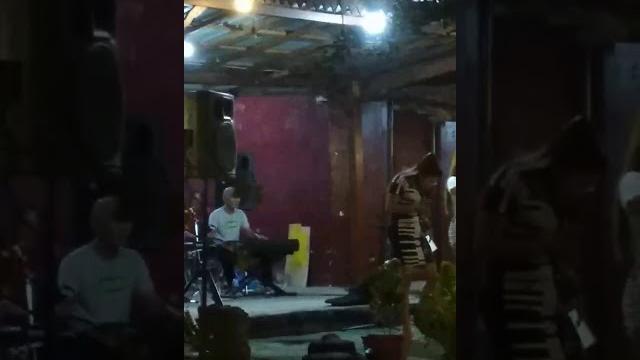 Pemandu karaoke hot.. Pemandu karaoke hot..