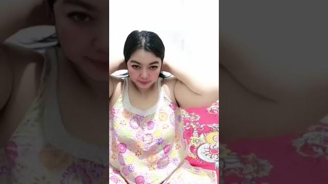 Bunda gemoy cantik pakai daster tip1s lagi duduknyantai di rumah sambil ngobrol bagian 1 Bunda gemoy cantik pakai daster tip1s lagi duduknyantai di rumah sambil ngobrol bagian 1