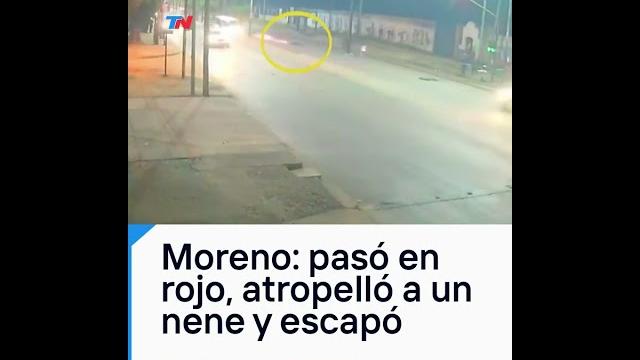 Moreno i un nene de ocho años fue atropellado por un motociclista que cruzó un semáforo en rojo Moreno i un nene de ocho años fue atropellado por un motociclista que cruzó un semáforo en rojo