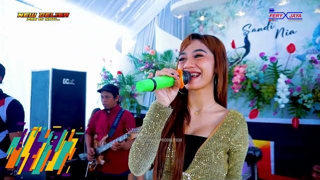 New delisa - cinta tak direstui - caca natasya - wedding sandi & nia - ngetuk nalumsari jepara New delisa - cinta tak direstui - caca natasya - wedding sandi & nia - ngetuk nalumsari jepara