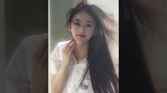 6.41 复制打开抖音,看看【黄玉瑶的作品】这一刻,风有了形状 6.41 复制打开抖音,看看【黄玉瑶的作品】这一刻,风有了形状