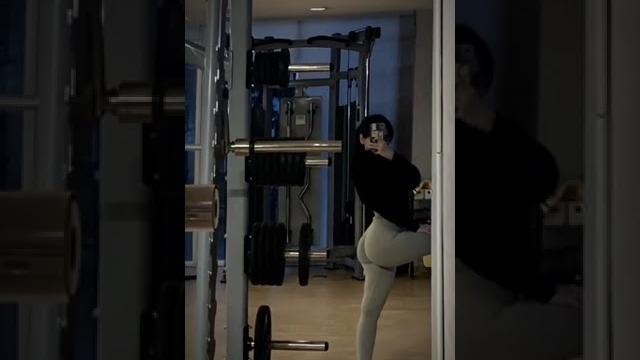 Ini tokyo lagi #shorts #fakebody #tokyo Ini tokyo lagi #shorts #fakebody #tokyo