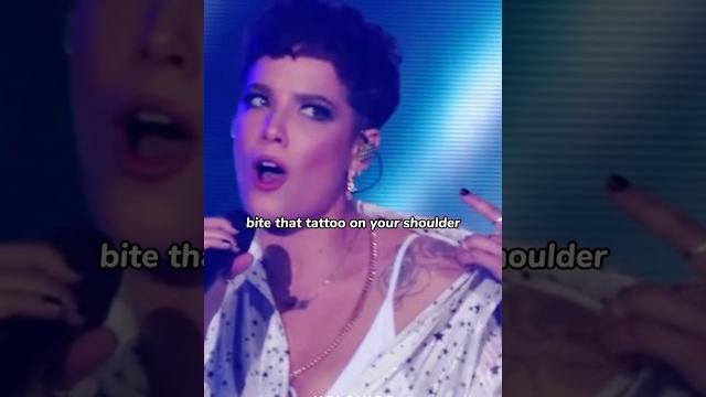 Halsey singing closer live #shorts #halsey Halsey singing closer live #shorts #halsey