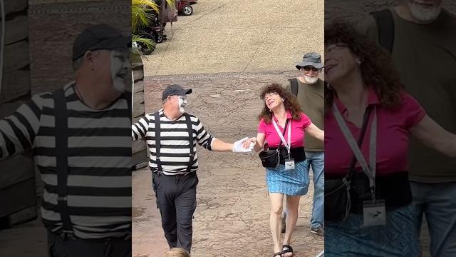 Made her day! | tom the mime Made her day! | tom the mime