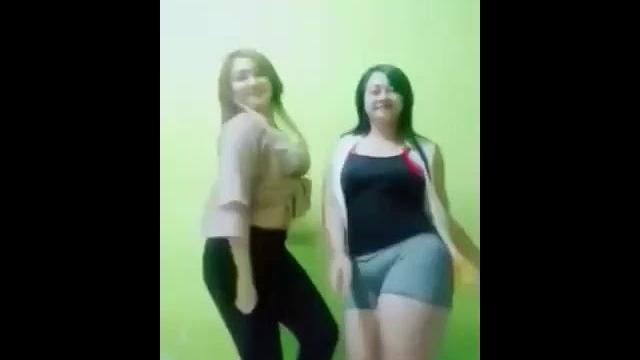 Montok hot Montok hot