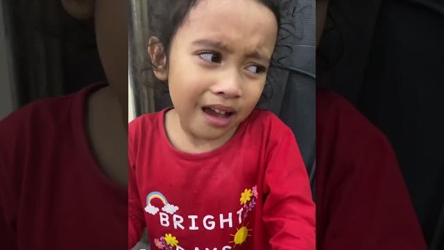 Zara gemoy nangis merengek Zara gemoy nangis merengek