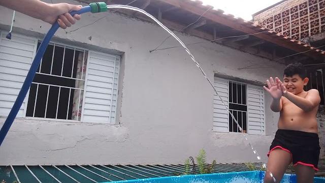 Desafio na piscina Desafio na piscina