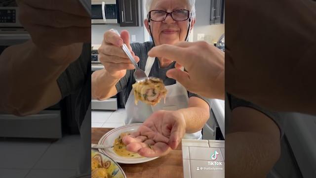 Chicken involtini #chicken #involtini #cook #italy #recipe #chef #cookcooking #pasta #italianfood Chicken involtini #chicken #involtini #cook #italy #recipe #chef #cookcooking #pasta #italianfood