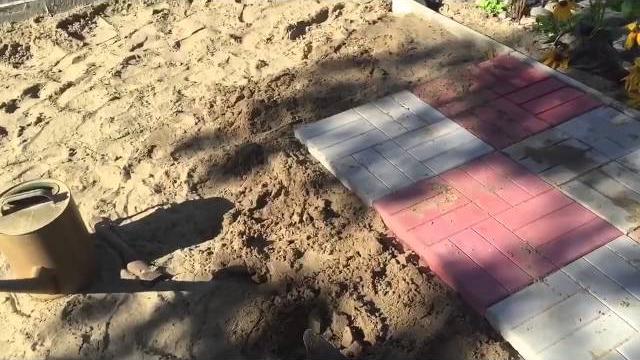 Как сделать парковку своими руками. тротуарная плитка Как сделать парковку своими руками. тротуарная плитка