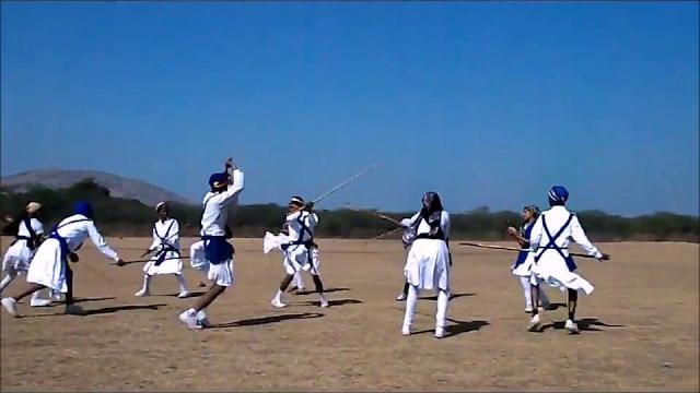 Online gatka tutorials (18) - 1 v/s 10 Online gatka tutorials (18) - 1 v/s 10