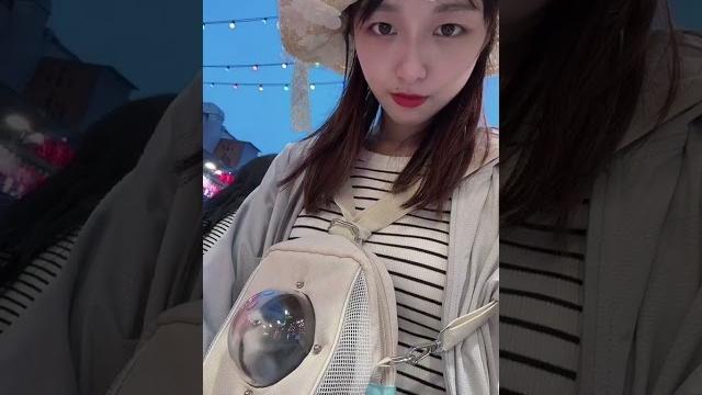 带珍珠自驾游的第七个城市 淄博烧烤真好吃#淄博 #牡丹鹦鹉 #鹦鹉日常 带珍珠自驾游的第七个城市 淄博烧烤真好吃#淄博 #牡丹鹦鹉 #鹦鹉日常