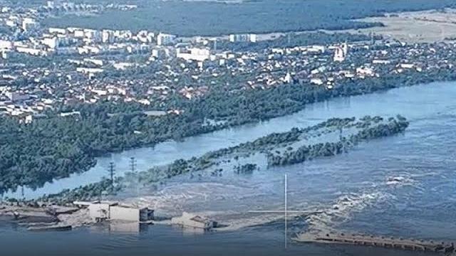 Эвакуация после подрыва каховской гэс Эвакуация после подрыва каховской гэс