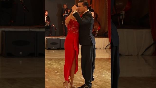Tango's wisdom: turning obstacles into elegance Tango's wisdom: turning obstacles into elegance