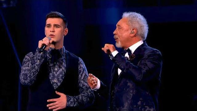 Sir tom and mike duet: 'green, green grass of home' | the voice uk live final - bbc Sir tom and mike duet: 'green, green grass of home' | the voice uk live final - bbc
