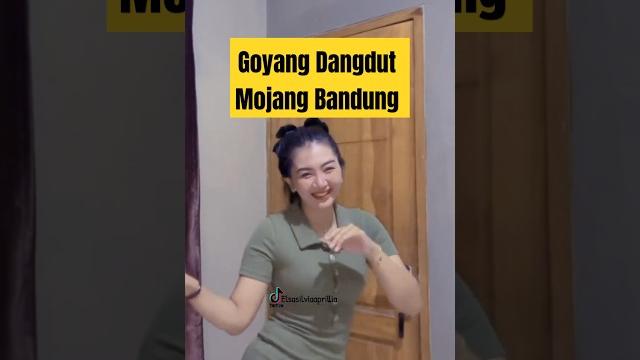Joget dangdut | sisa-sisa cinta ( ona sutra /voc. suci agustin )tiktok: elsasilviaaprillia Joget dangdut | sisa-sisa cinta ( ona sutra /voc. suci agustin )tiktok: elsasilviaaprillia