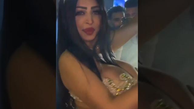Arabic big boobs shake Arabic big boobs shake
