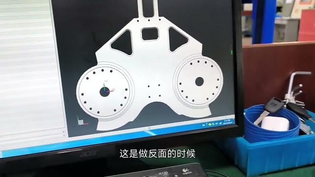 Cnc machining 這種異形零件加工反面如何校直工件。 Cnc machining 這種異形零件加工反面如何校直工件。