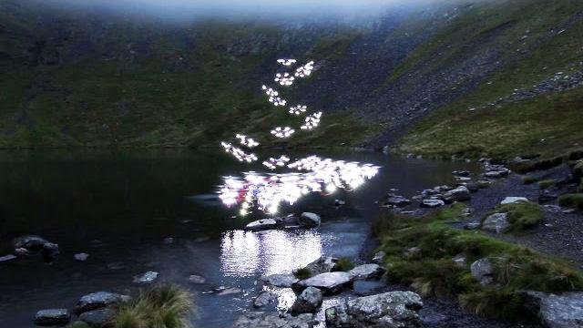 Marconi union - weightless (official video) Marconi union - weightless (official video)