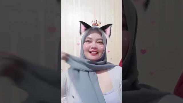 Bigo live hot barbar jilbab manis nih Bigo live hot barbar jilbab manis nih