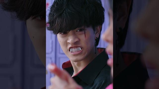 My classmate is a vampire?! My classmate is a vampire?!