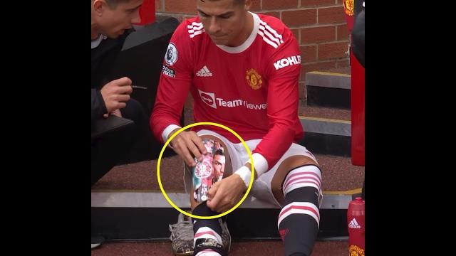 Ronaldo rare moments #9 Ronaldo rare moments #9