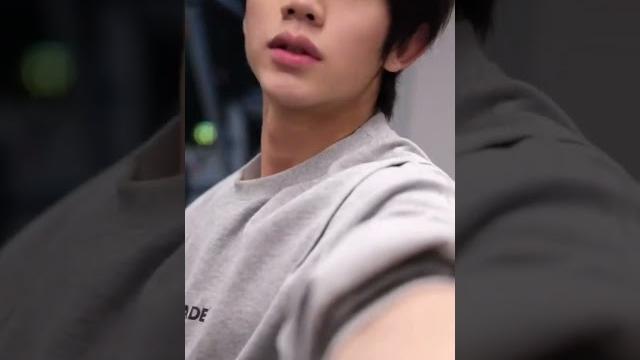 #gymmotivation #viralshorts #viraldance #viraltiktok #handsome #hunk #gym #shorts #muscle #chinese #gymmotivation #viralshorts #viraldance #viraltiktok #handsome #hunk #gym #shorts #muscle #chinese