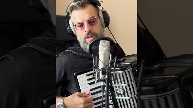 A jednak żal #4 #accordionplayer #akordeon #short #okudżawa #poezjaśpiewana #accordion #bossmusic A jednak żal #4 #accordionplayer #akordeon #short #okudżawa #poezjaśpiewana #accordion #bossmusic