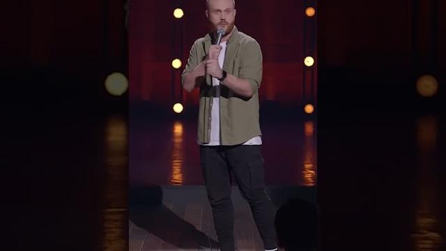 Переносчик русского языка #тнт #shorts #юмор #standup #чебатков #английский #русский #языке Переносчик русского языка #тнт #shorts #юмор #standup #чебатков #английский #русский #языке