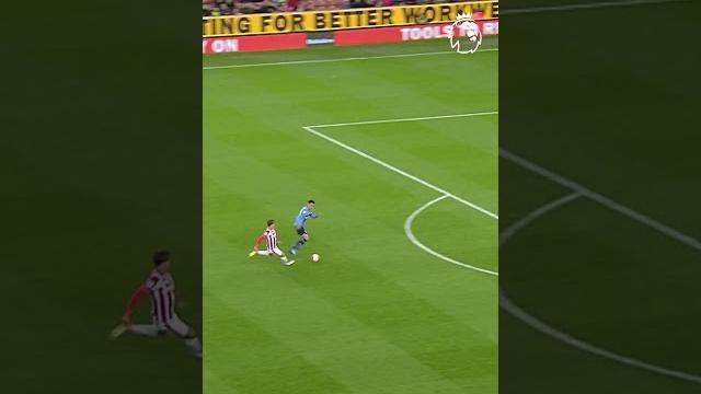 How did he miss that?! the commentators curse How did he miss that?! the commentators curse
