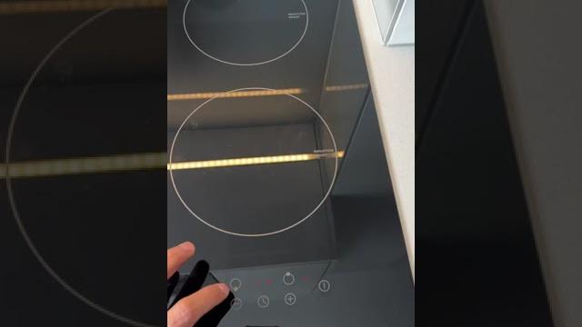 How to use your induction hob How to use your induction hob