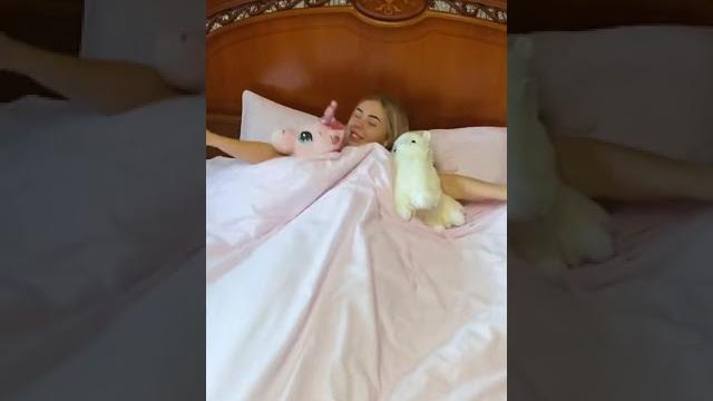 Новые вайны - карина кросс #shorts Новые вайны - карина кросс #shorts