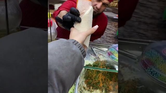 Шаурма vs шаверма #шаурма #шаверма #влог #мукбангроссия Шаурма vs шаверма #шаурма #шаверма #влог #мукбангроссия