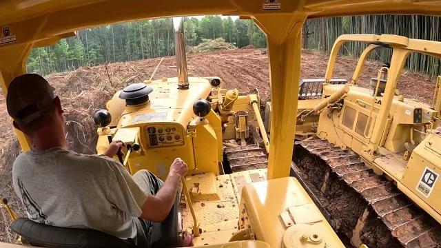 New excavator breaks down but we continue on New excavator breaks down but we continue on