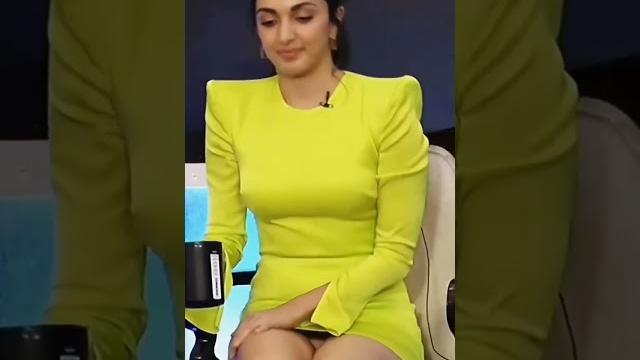 Oops......no panty?kiara advani Oops......no panty?kiara advani