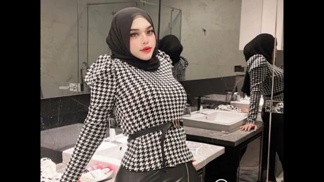 Diyana live di ig , body nya breeeh ,,mantap ,aplagi tt nya , #viral #viralvideo #videoviral #indo Diyana live di ig , body nya breeeh ,,mantap ,aplagi tt nya , #viral #viralvideo #videoviral #indo