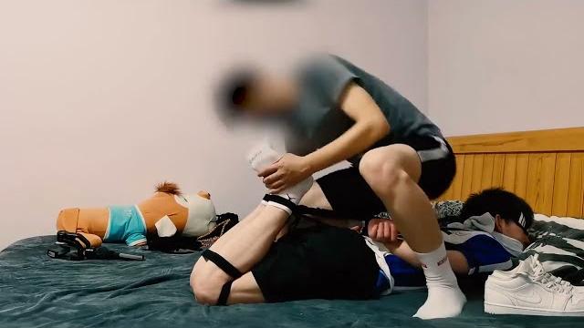 捆绑tk体育生 捆绑tk体育生