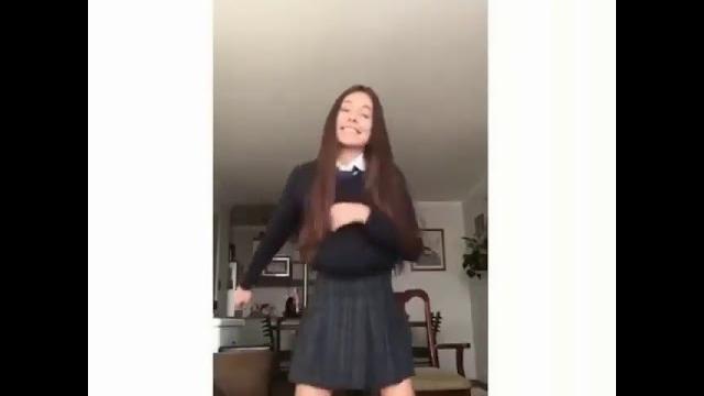 Muhtesem liseli kiz Muhtesem liseli kiz