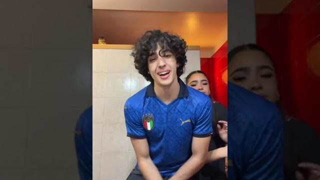 Tiktok di yasmin barbieri #shorts #tiktok Tiktok di yasmin barbieri #shorts #tiktok