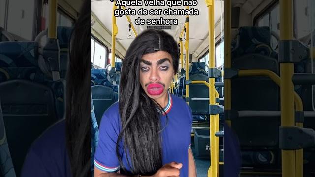 Aquela velha que não gosta de ser chamada de senhora Aquela velha que não gosta de ser chamada de senhora