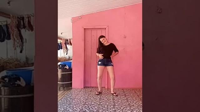 Minha irmã dançando Minha irmã dançando