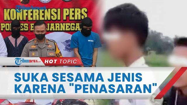 Pemeran video mesum gay di banjarnegara beberkan pengakuan, ini alasannya suka seks sesama jenis Pemeran video mesum gay di banjarnegara beberkan pengakuan, ini alasannya suka seks sesama jenis