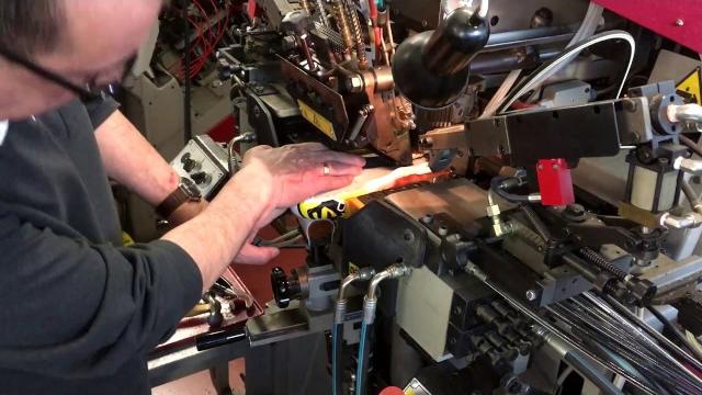 Visitin salomon's factory - annecy design center Visitin salomon's factory - annecy design center